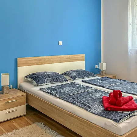 Appartamento 2 Bedroom Pet Friendly In